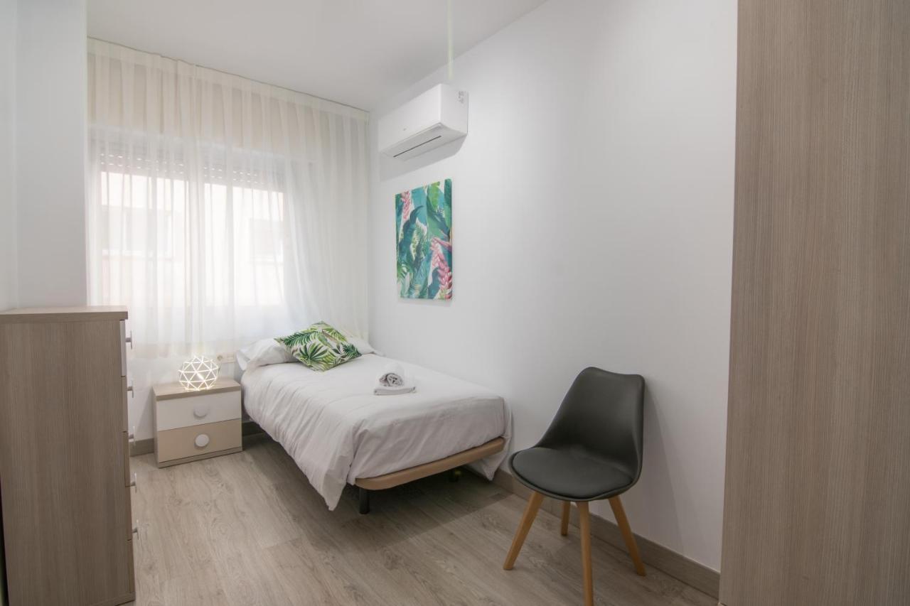 Tuguest Station 2 Apartment Granada Luaran gambar