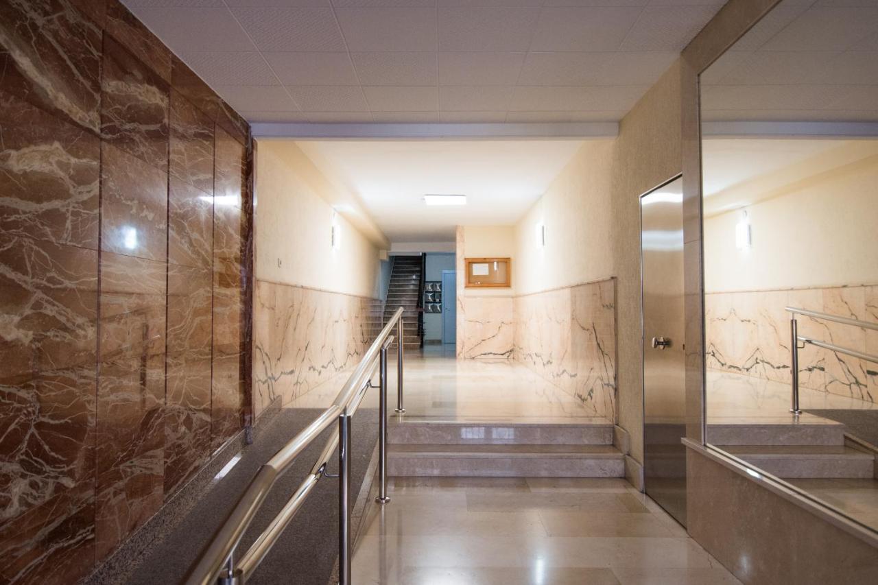 Tuguest Station 2 Apartment Granada Luaran gambar