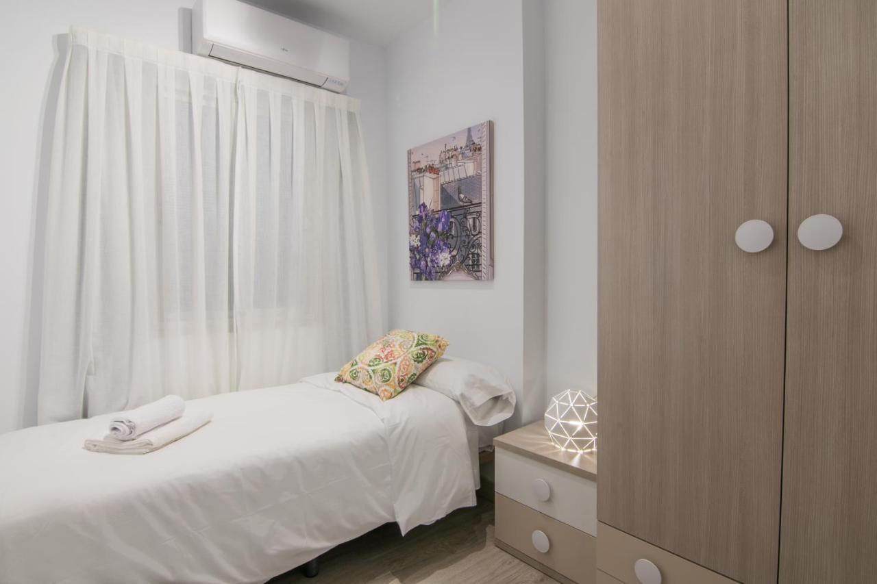 Tuguest Station 2 Apartment Granada Luaran gambar